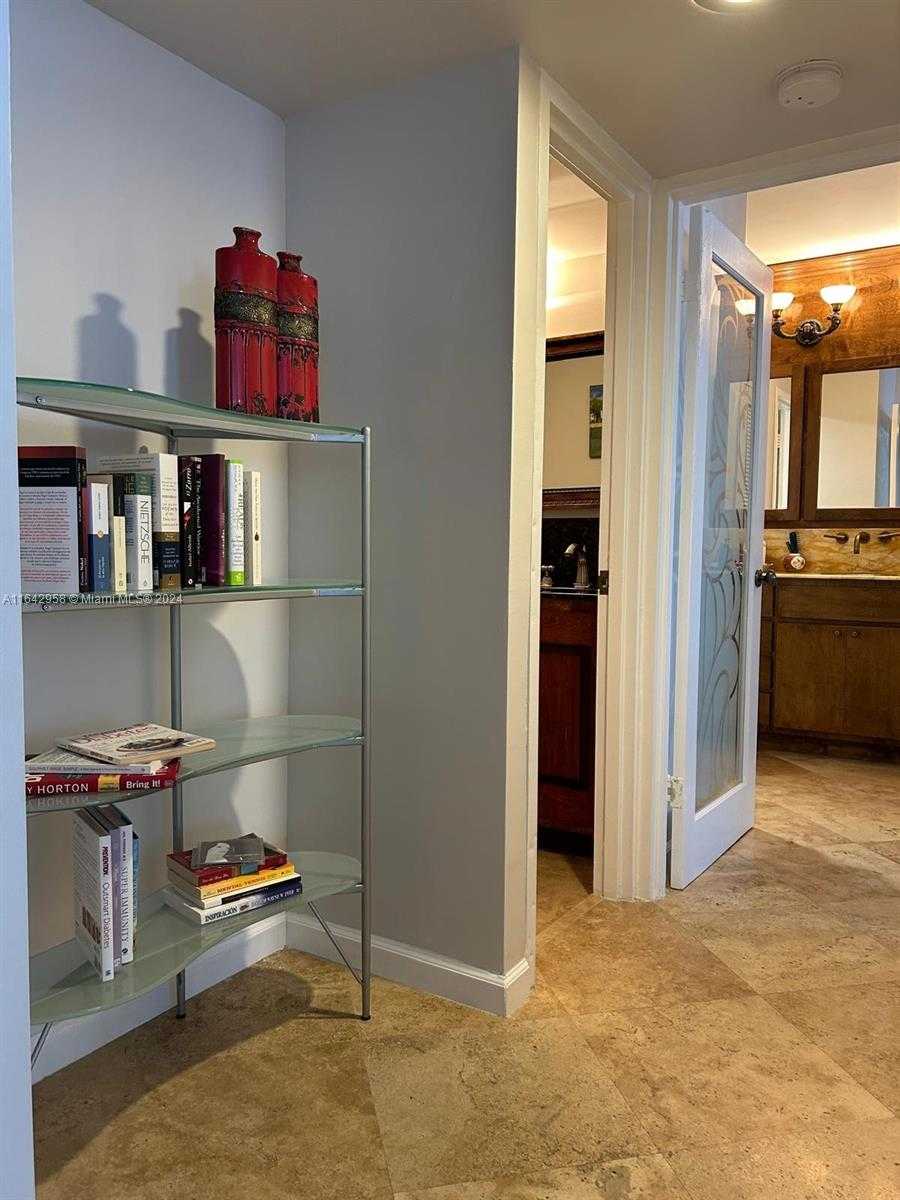 Small Image of 100 LINCOLN RD #608, Miami Beach Number 22