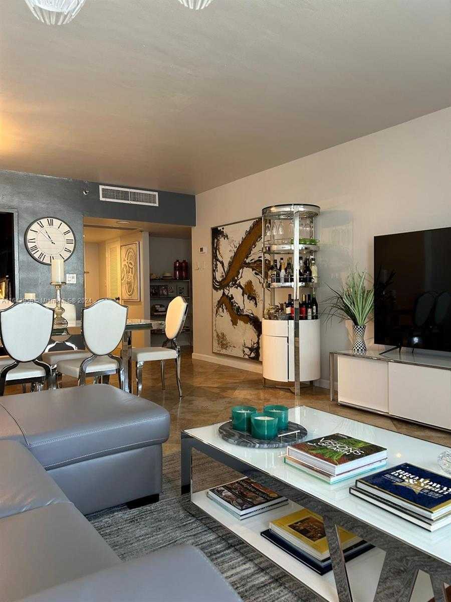 Small Image of 100 LINCOLN RD #608, Miami Beach Number 7