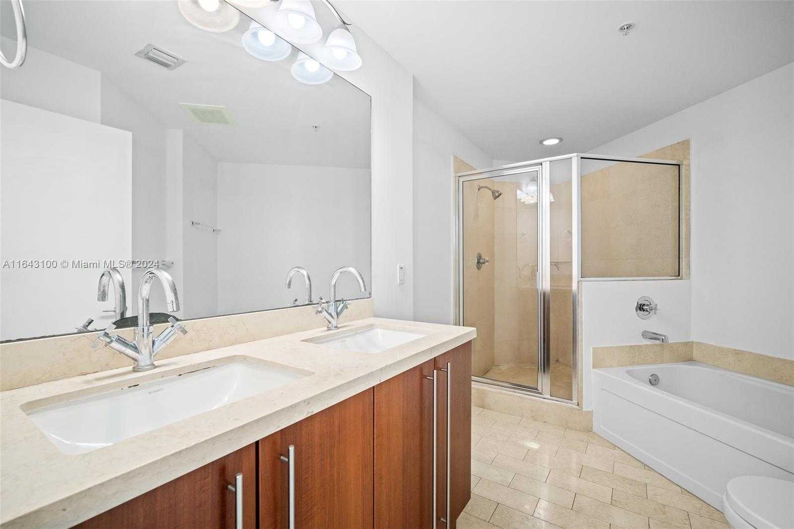Small Image of 1111 SOUTH WEST 1ST AVE #3425-N, Miami Number 13