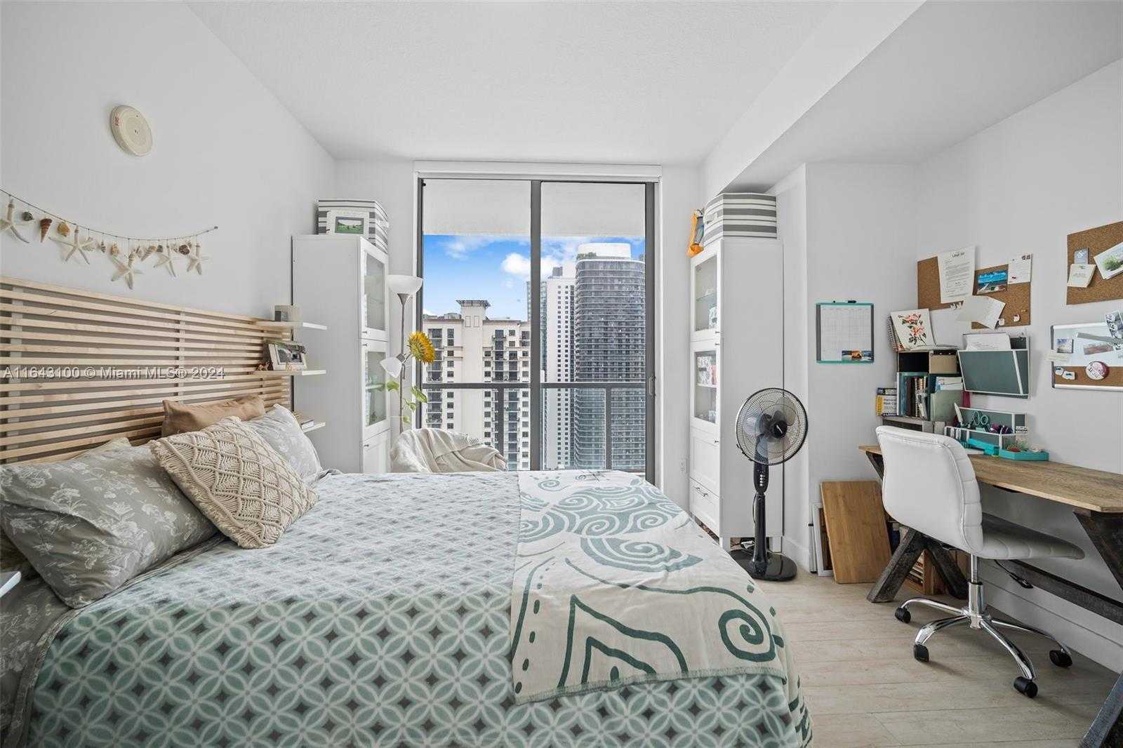 Small Image of 1111 SOUTH WEST 1ST AVE #3425-N, Miami Number 16