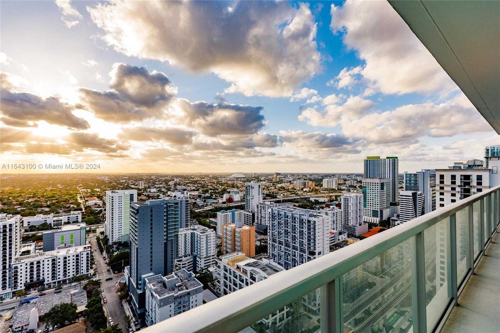 Small Image of 1111 SOUTH WEST 1ST AVE #3425-N, Miami Number 23