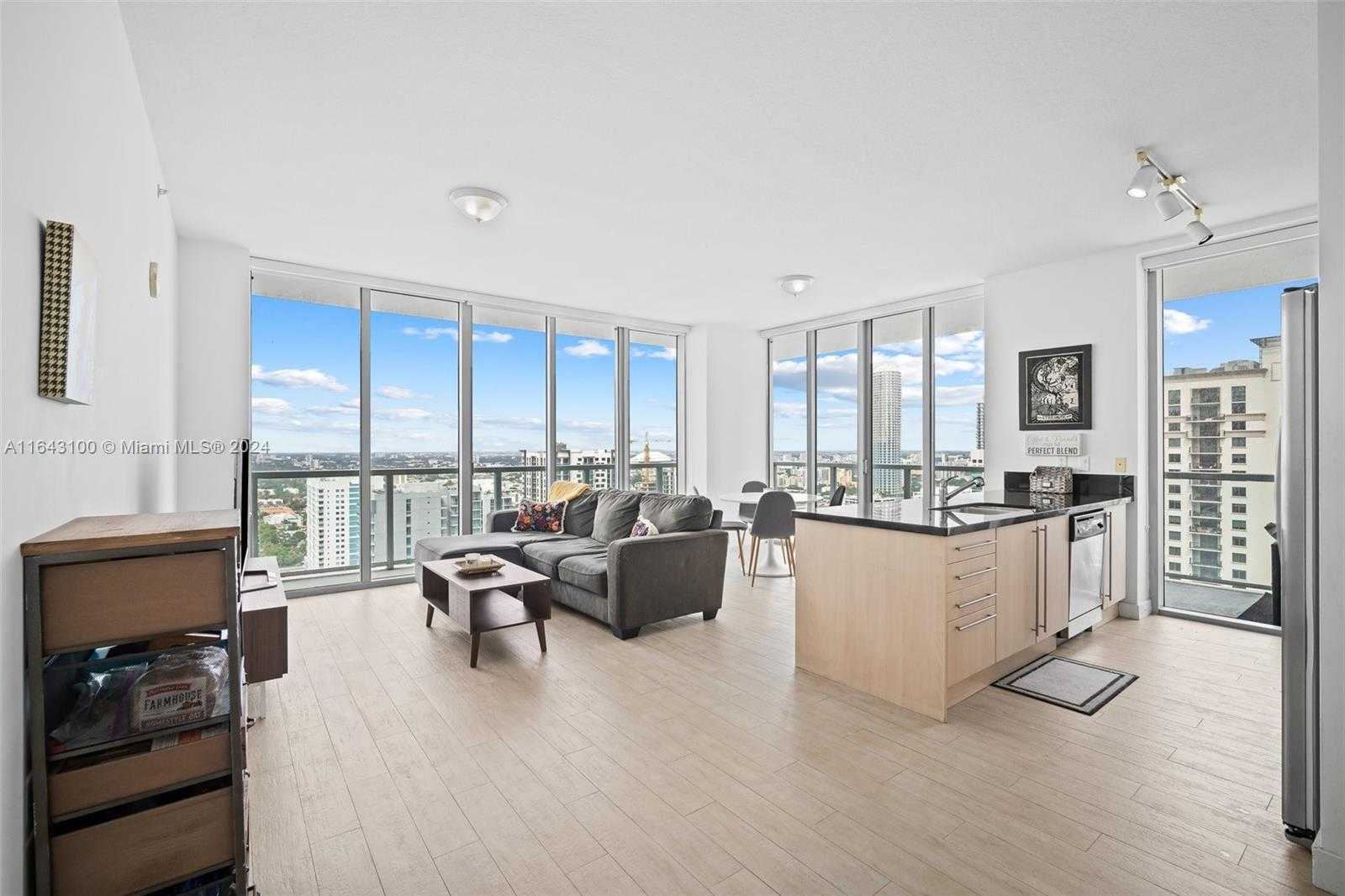 Small Image of 1111 SOUTH WEST 1ST AVE #3425-N, Miami Number 6