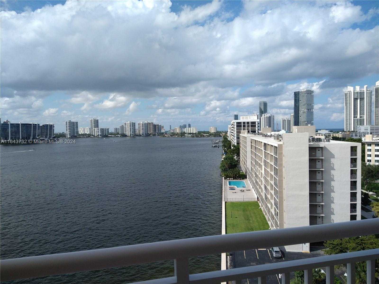 Small Image of 251 174TH ST #1019, Sunny Isles Beach Number 5