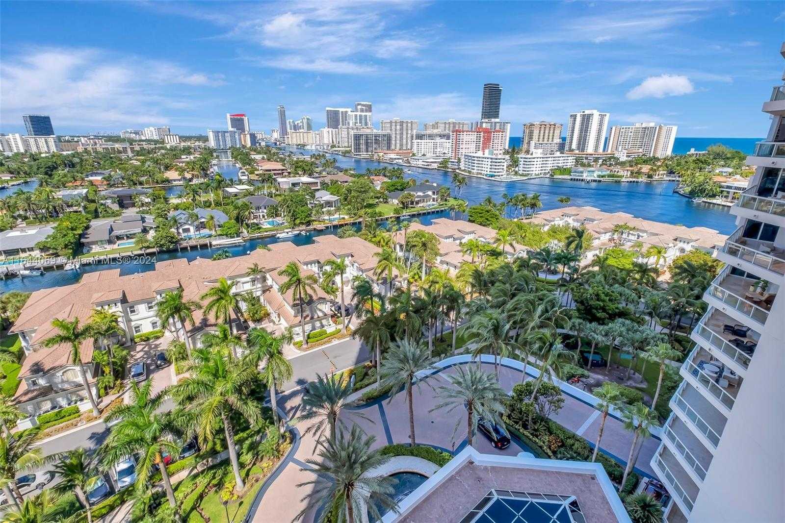Small Image of 21200 POINT PL #1204, Aventura Number 5
