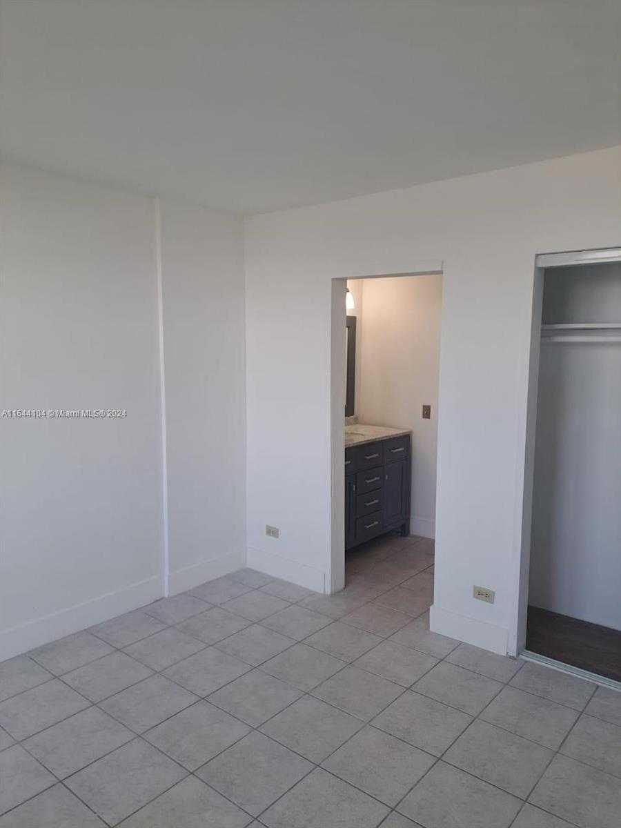Small Image of 3660 NORTH EAST 166TH ST #705, North Miami Beach Number 11