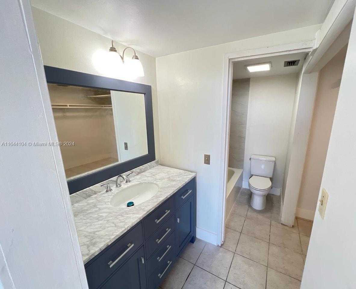 Small Image of 3660 NORTH EAST 166TH ST #705, North Miami Beach Number 26
