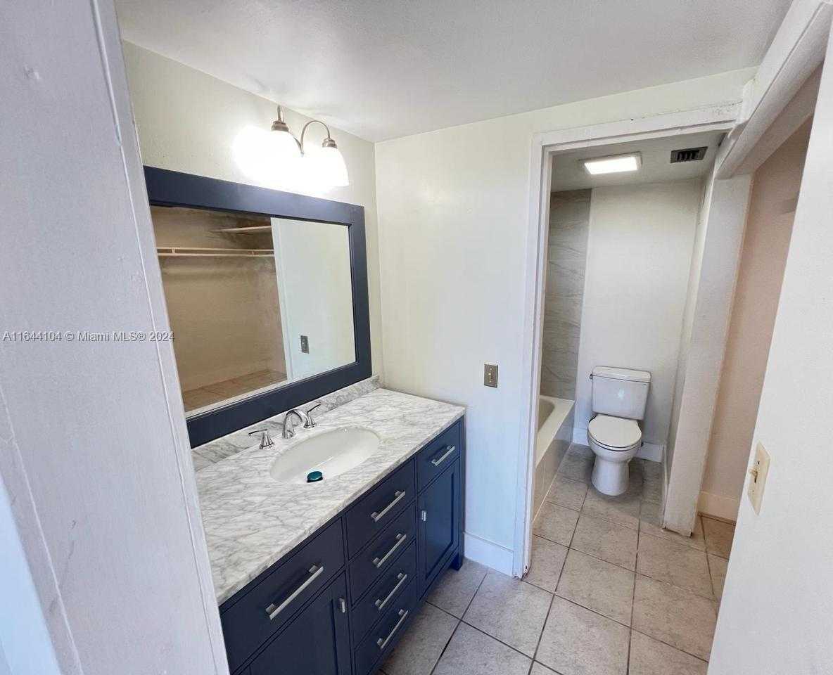 Small Image of 3660 NORTH EAST 166TH ST #705, North Miami Beach Number 27
