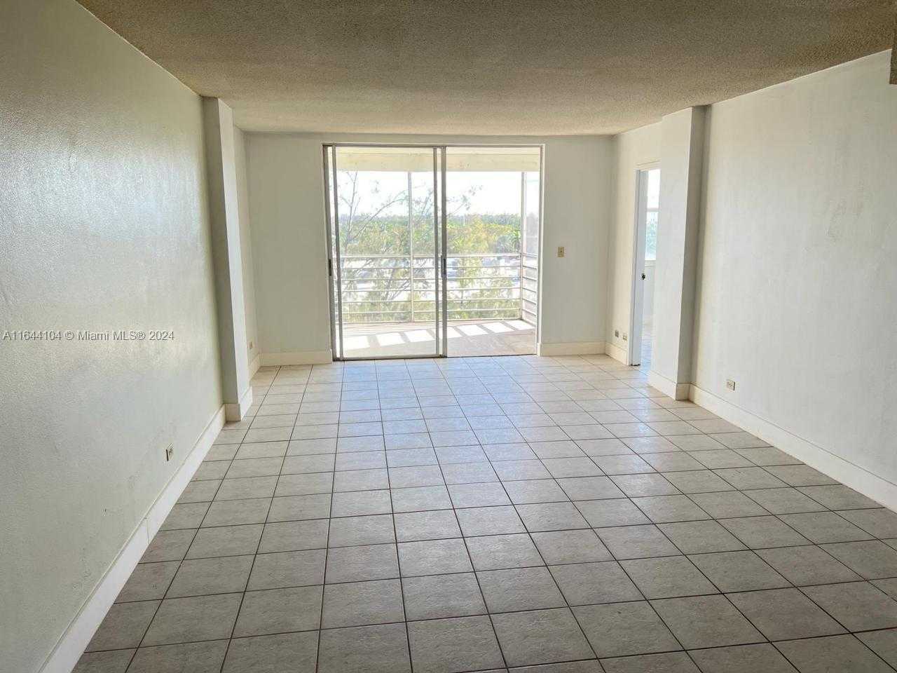 Small Image of 3660 NORTH EAST 166TH ST #705, North Miami Beach Number 35