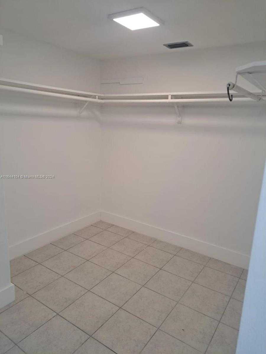 Small Image of 3660 NORTH EAST 166TH ST #705, North Miami Beach Number 8