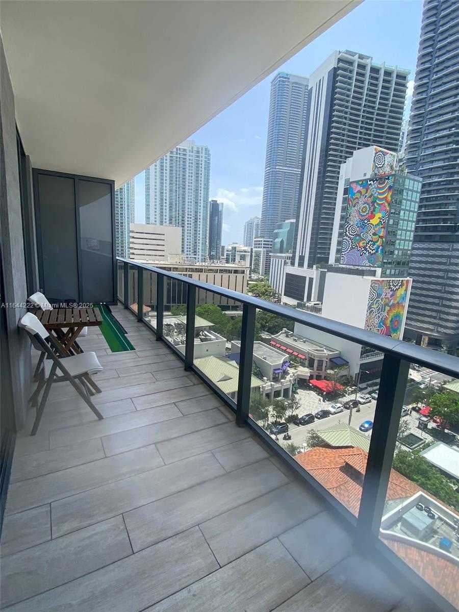 Small Image of 45 SOUTH WEST 9TH ST #1005, Miami Number 22
