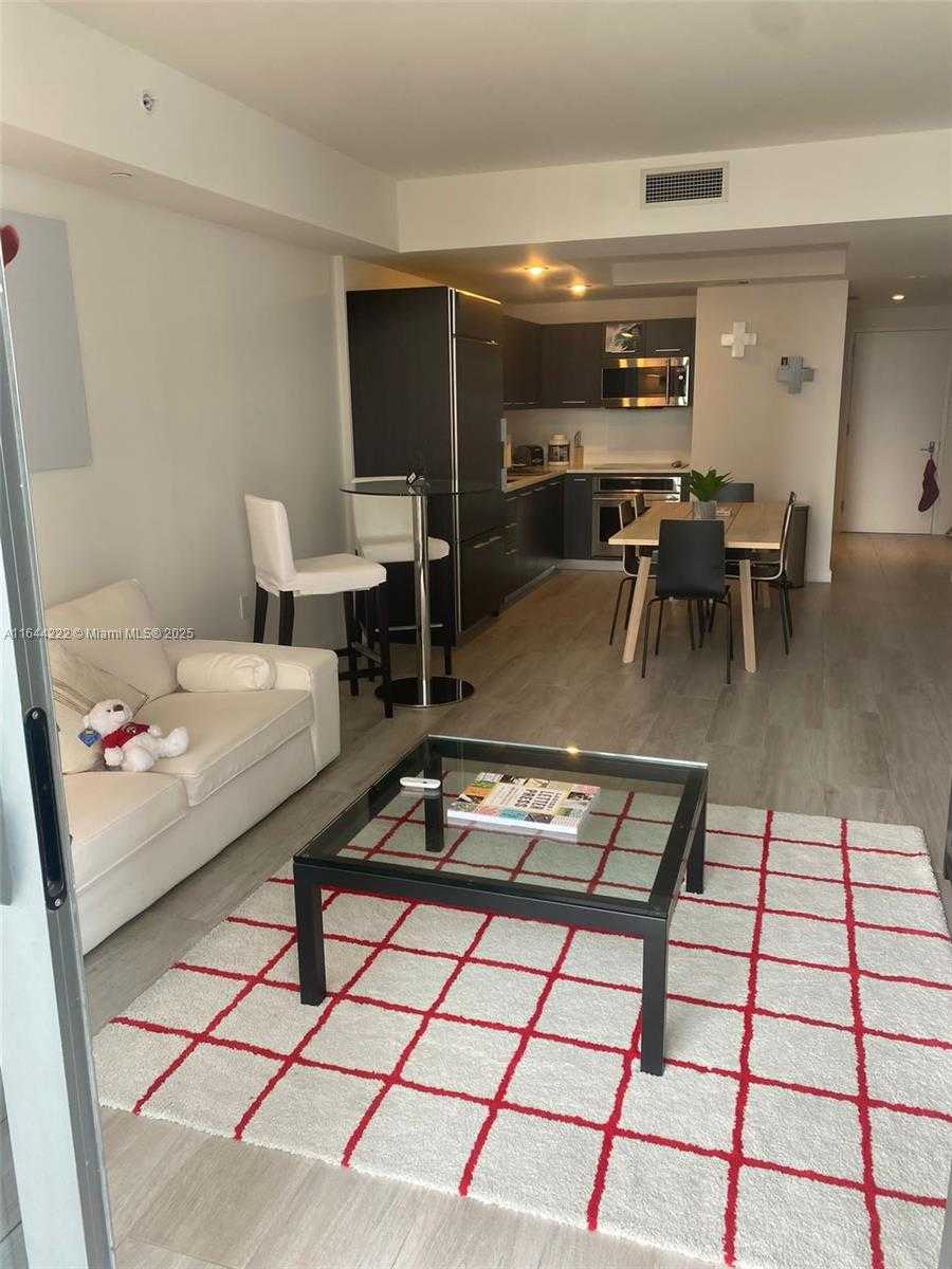 Small Image of 45 SOUTH WEST 9TH ST #1005, Miami Number 27