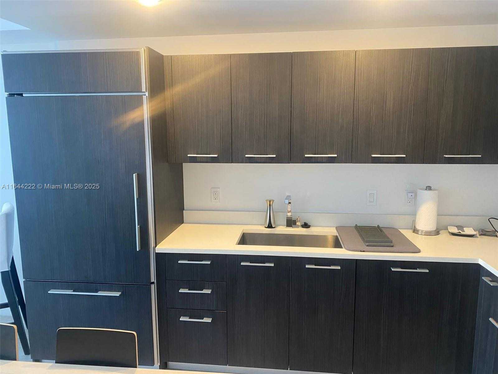 Small Image of 45 SOUTH WEST 9TH ST #1005, Miami Number 44