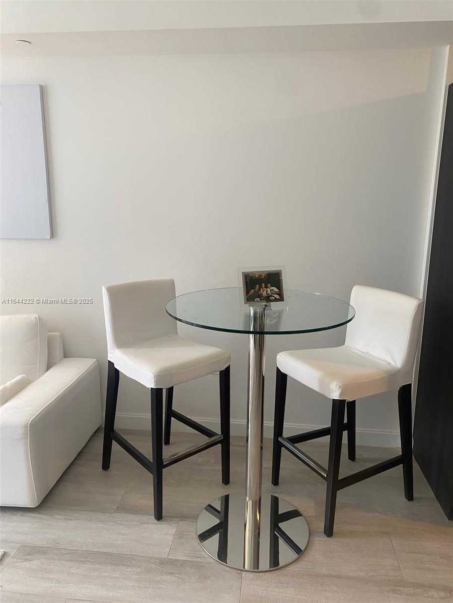 Small Image of 45 SOUTH WEST 9TH ST #1005, Miami Number 47
