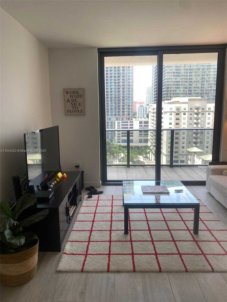 Small Image of 45 SOUTH WEST 9TH ST #1005, Miami Number 48