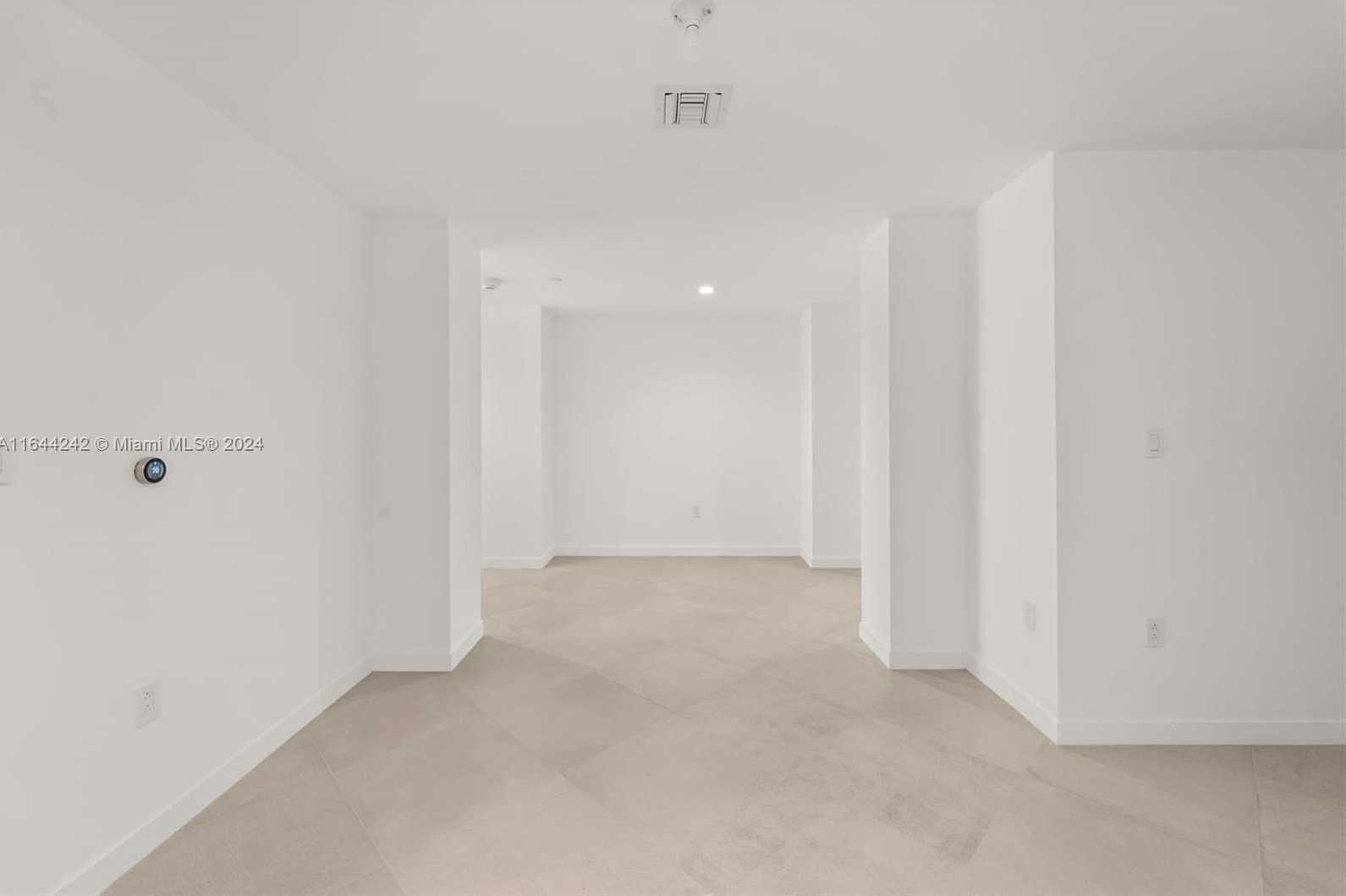 Small Image of 1135 103rd St, Bay Harbor Islands, FL 33154, USA Number 30
