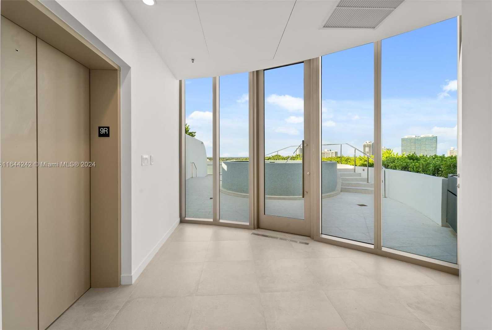 Small Image of 1135 103rd St, Bay Harbor Islands, FL 33154, USA Number 31