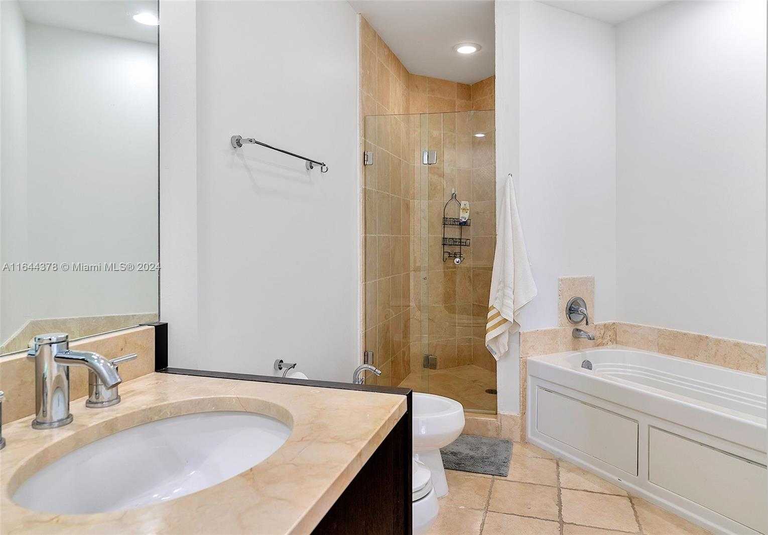 Small Image of 18201 COLLINS AVE #4109A, Sunny Isles Beach Number 29