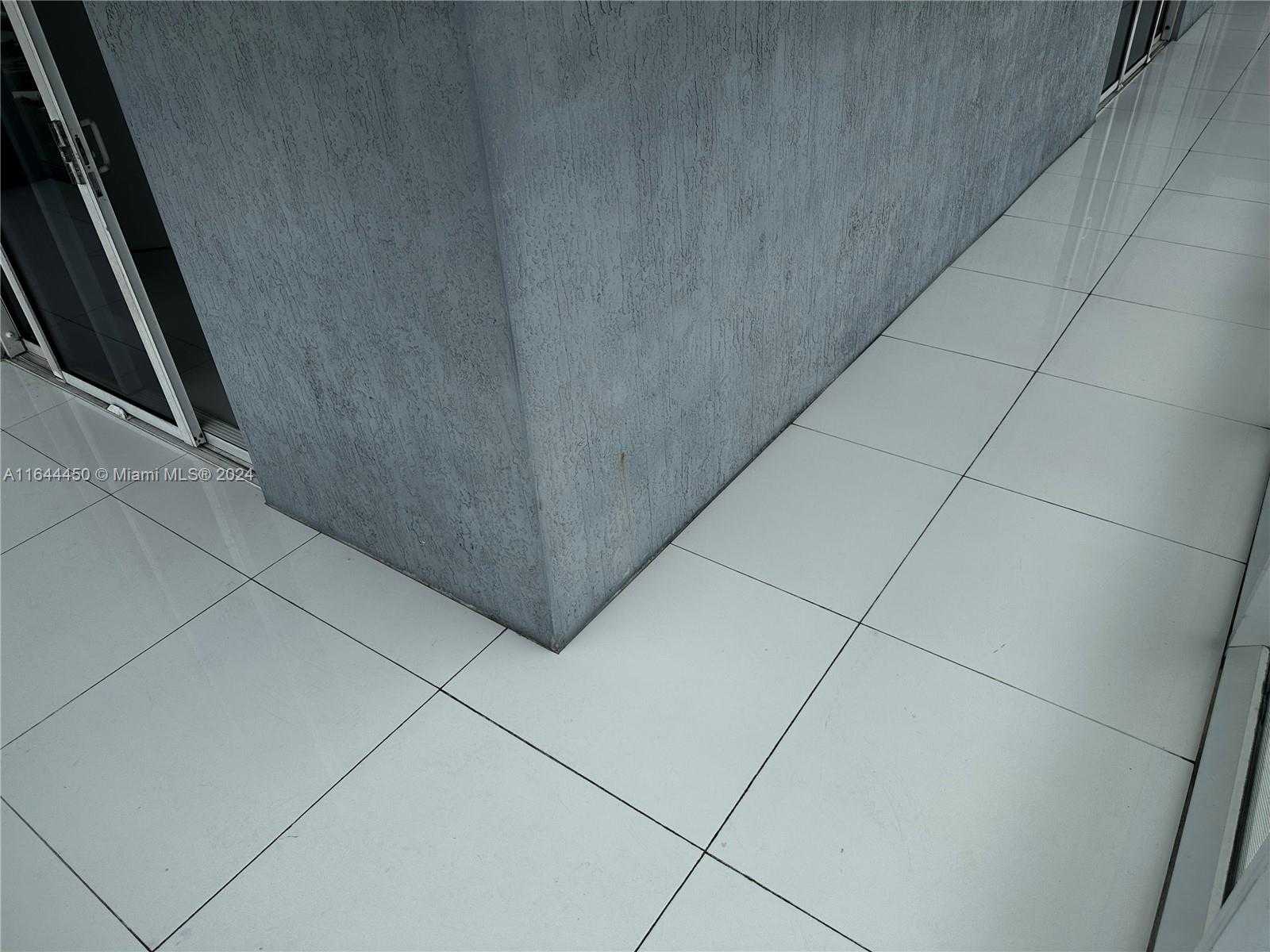 Small Image of 50 BISCAYNE BLVD #5001, Miami Number 13
