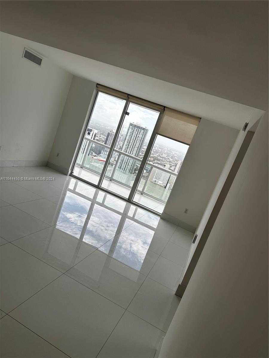 Small Image of 50 BISCAYNE BLVD #5001, Miami Number 6