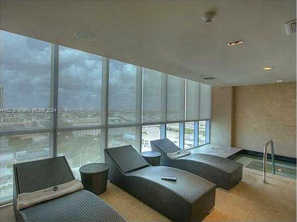 Small Image of 900 BISCAYNE BLVD #3810, Miami Number 14