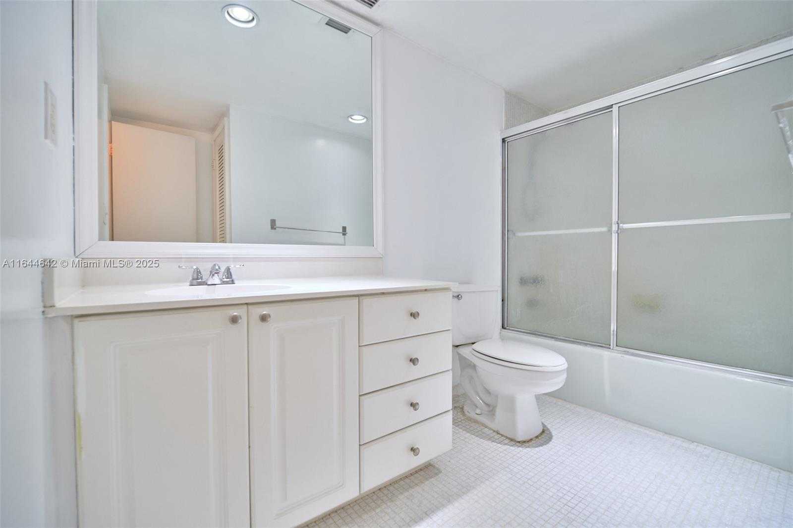 Small Image of 19390 COLLINS AVE #212, Sunny Isles Beach Number 10