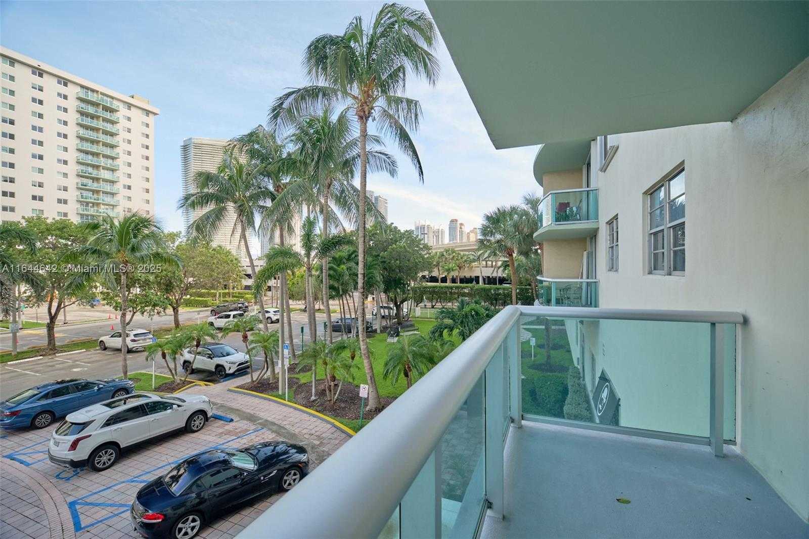 Small Image of 19390 COLLINS AVE #212, Sunny Isles Beach Number 11