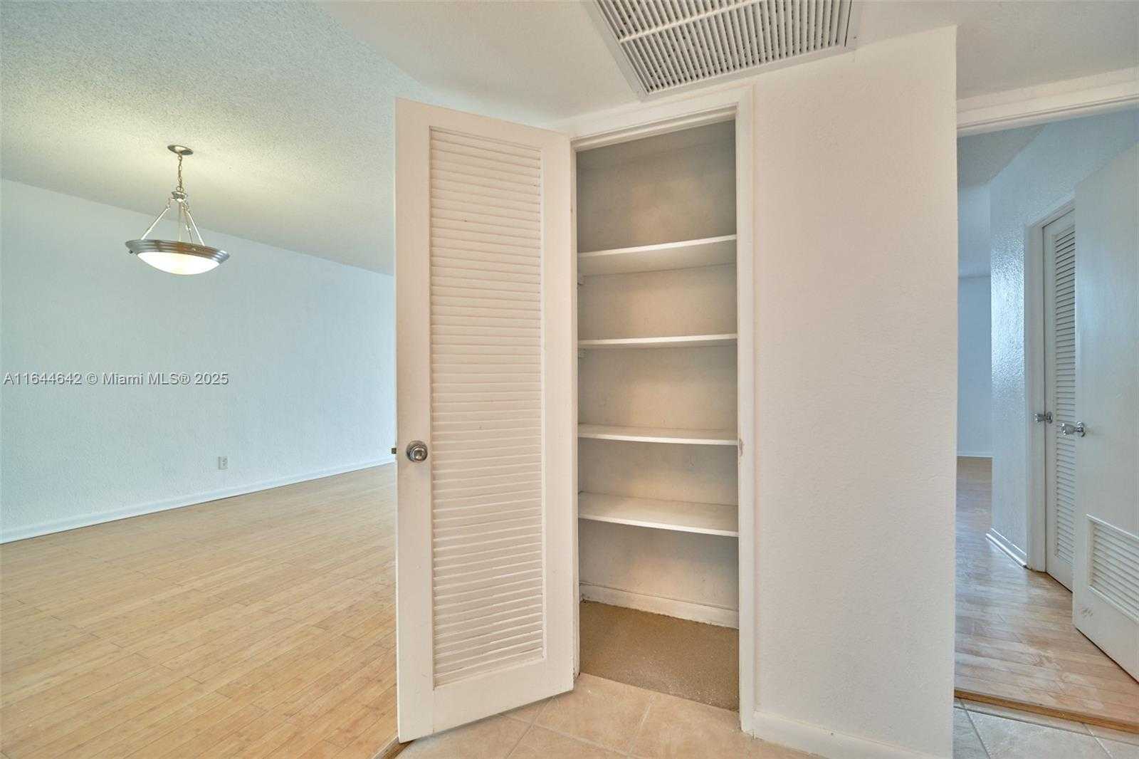 Small Image of 19390 COLLINS AVE #212, Sunny Isles Beach Number 9