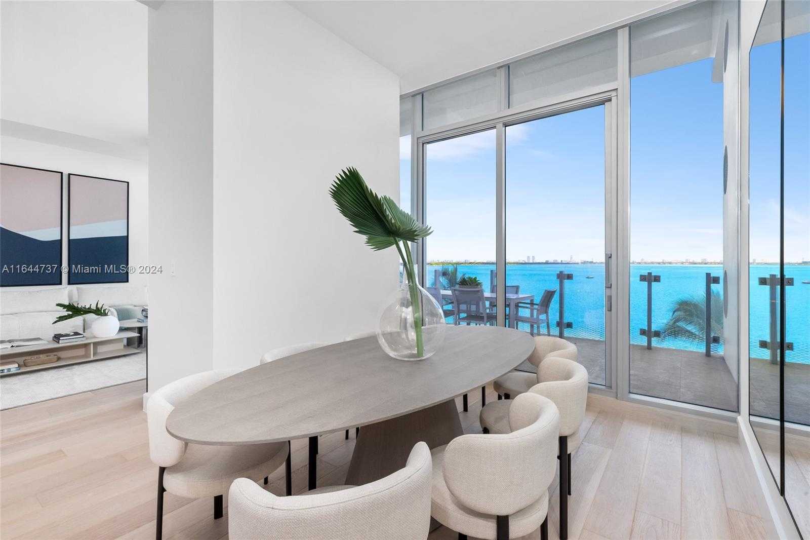 Small Image of 700 NE 26th Terrace, Miami, FL 33137, USA Number 12