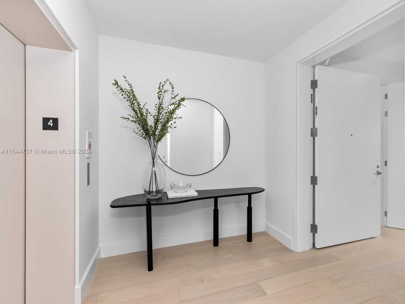 Small Image of 700 NE 26th Terrace, Miami, FL 33137, USA Number 3