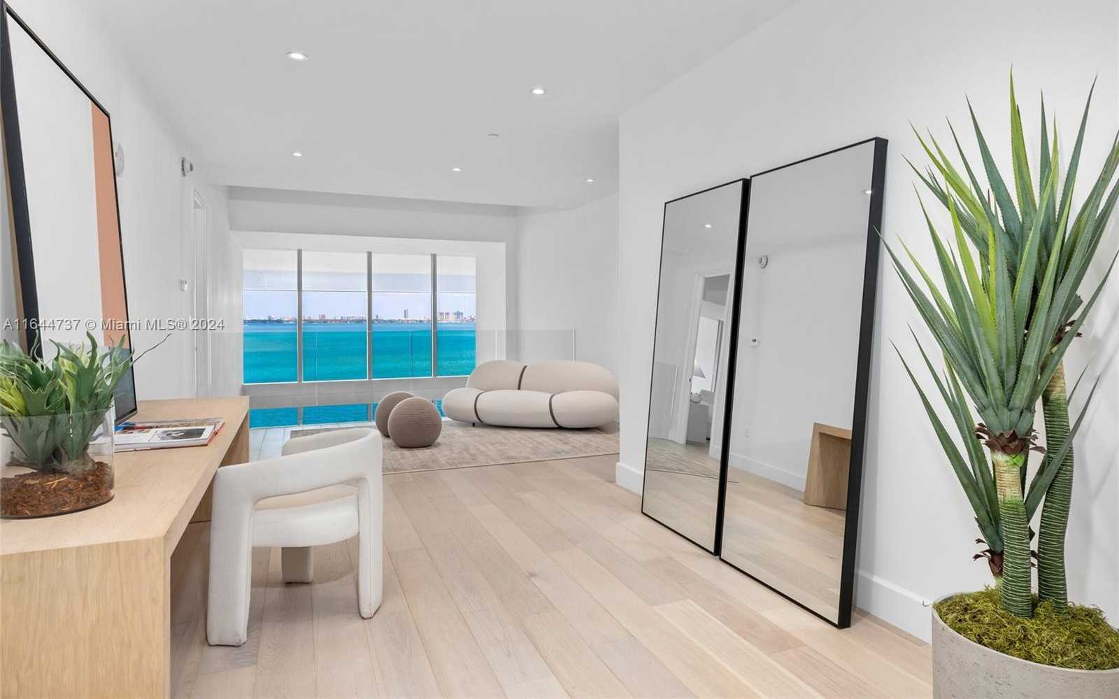 Small Image of 700 NE 26th Terrace, Miami, FL 33137, USA Number 31