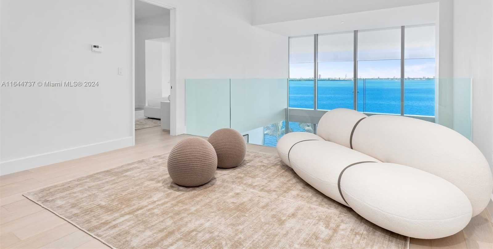 Small Image of 700 NE 26th Terrace, Miami, FL 33137, USA Number 32