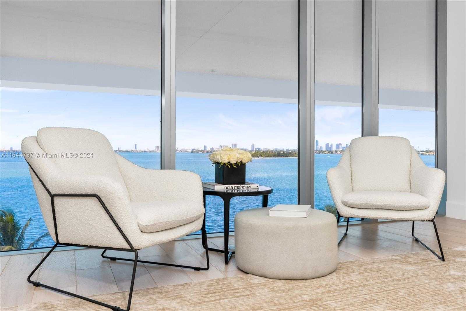 Small Image of 700 NE 26th Terrace, Miami, FL 33137, USA Number 37