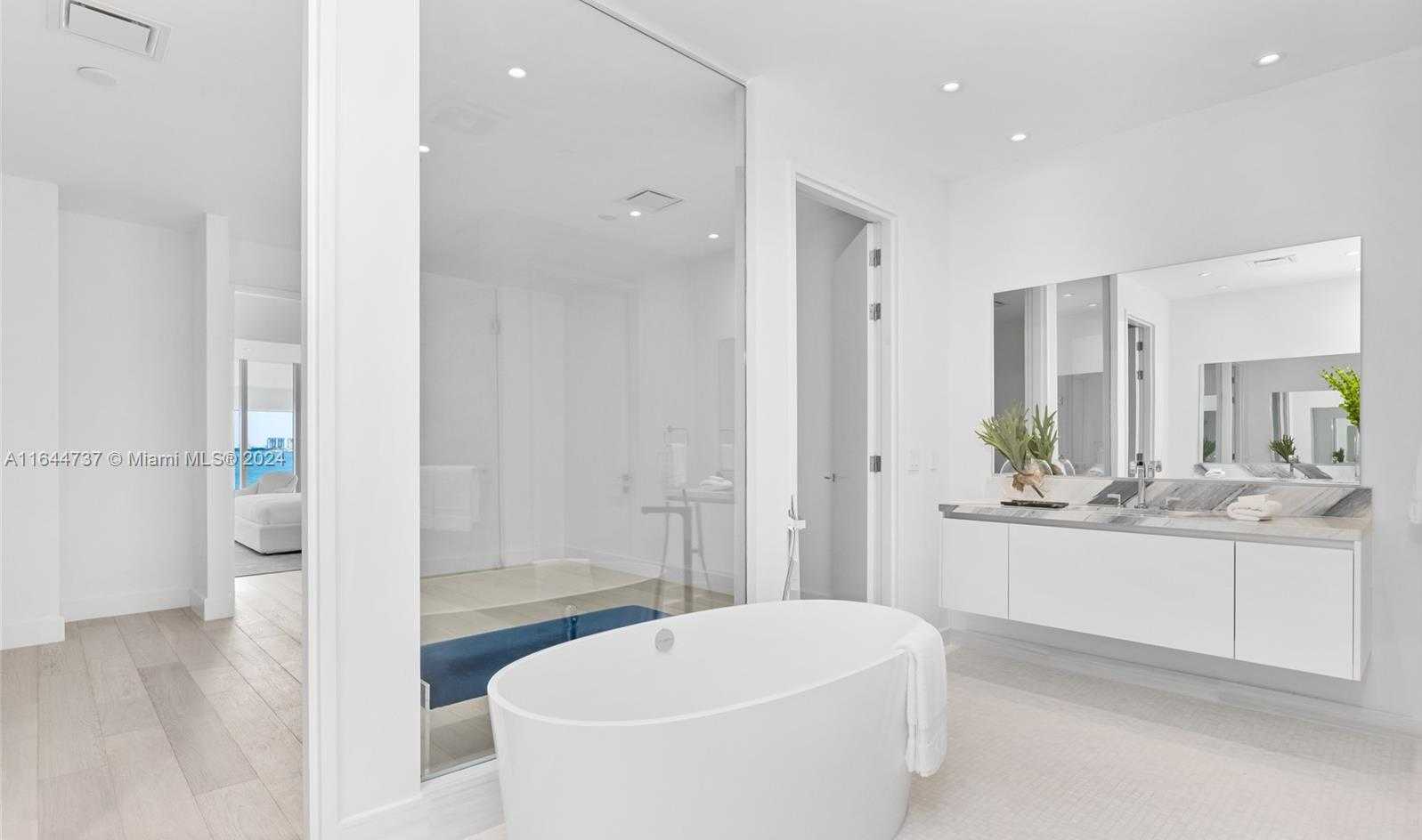 Small Image of 700 NE 26th Terrace, Miami, FL 33137, USA Number 41