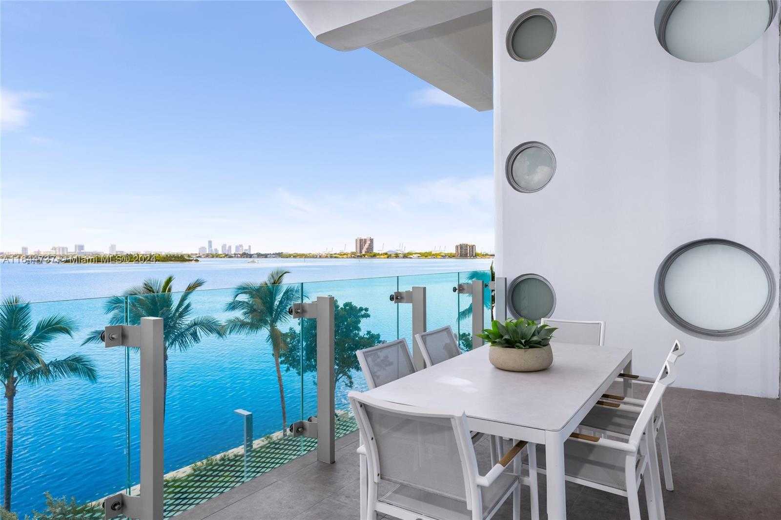 Small Image of 700 NE 26th Terrace, Miami, FL 33137, USA Number 65