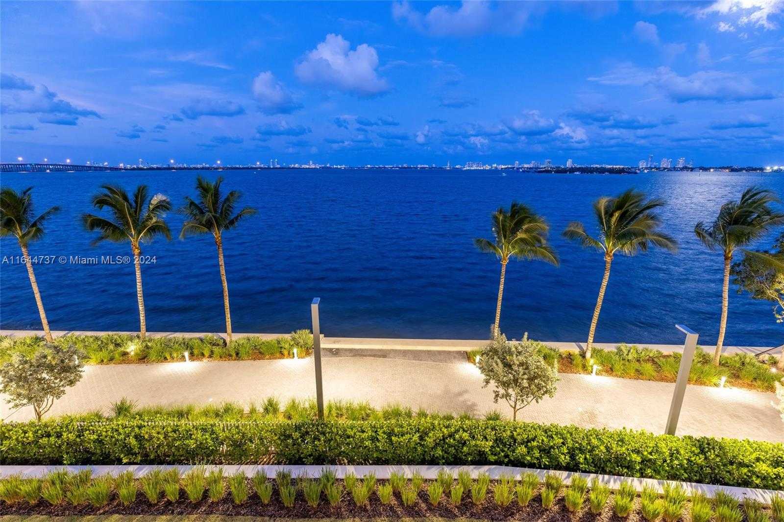 Small Image of 700 NE 26th Terrace, Miami, FL 33137, USA Number 74