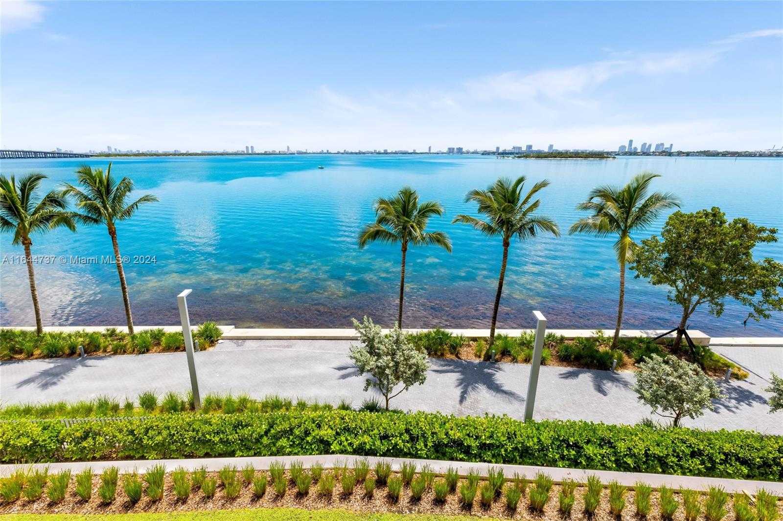 Small Image of 700 NE 26th Terrace, Miami, FL 33137, USA Number 76