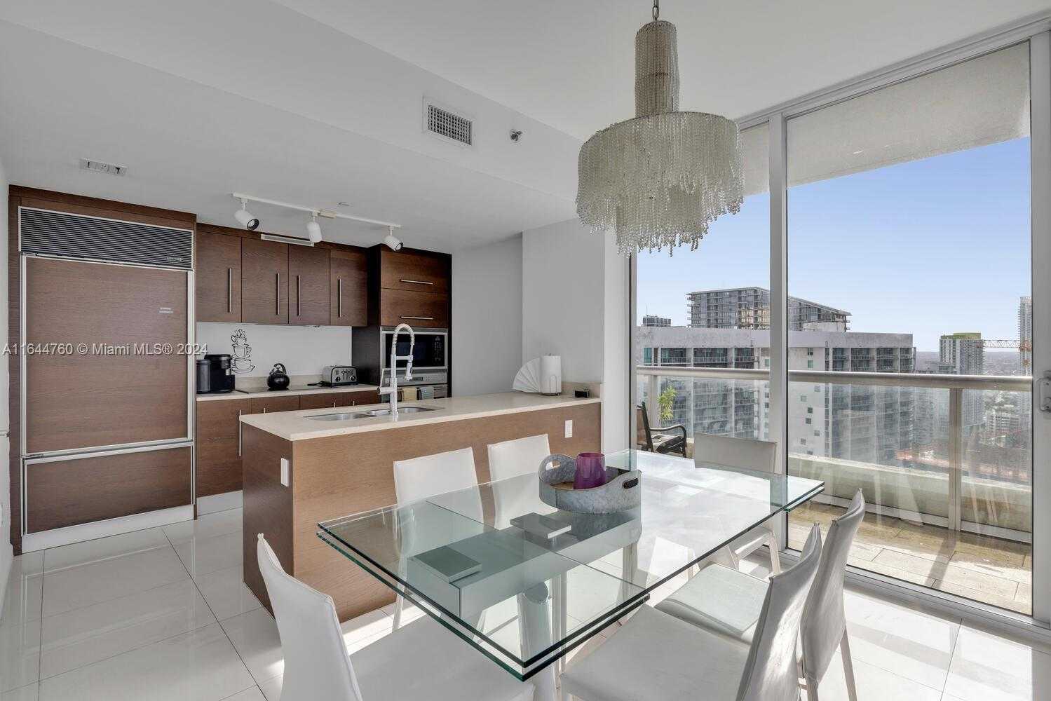 Small Image of 485 BRICKELL AVE #4104, Miami Number 10