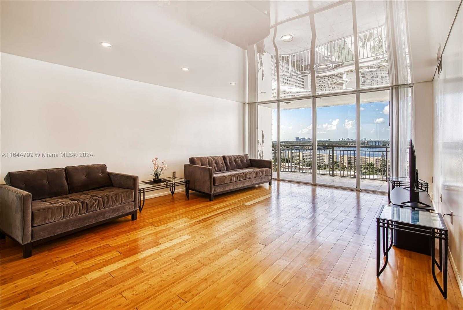 Small Image of 18021 BISCAYNE BLVD #1604, Aventura Number 3
