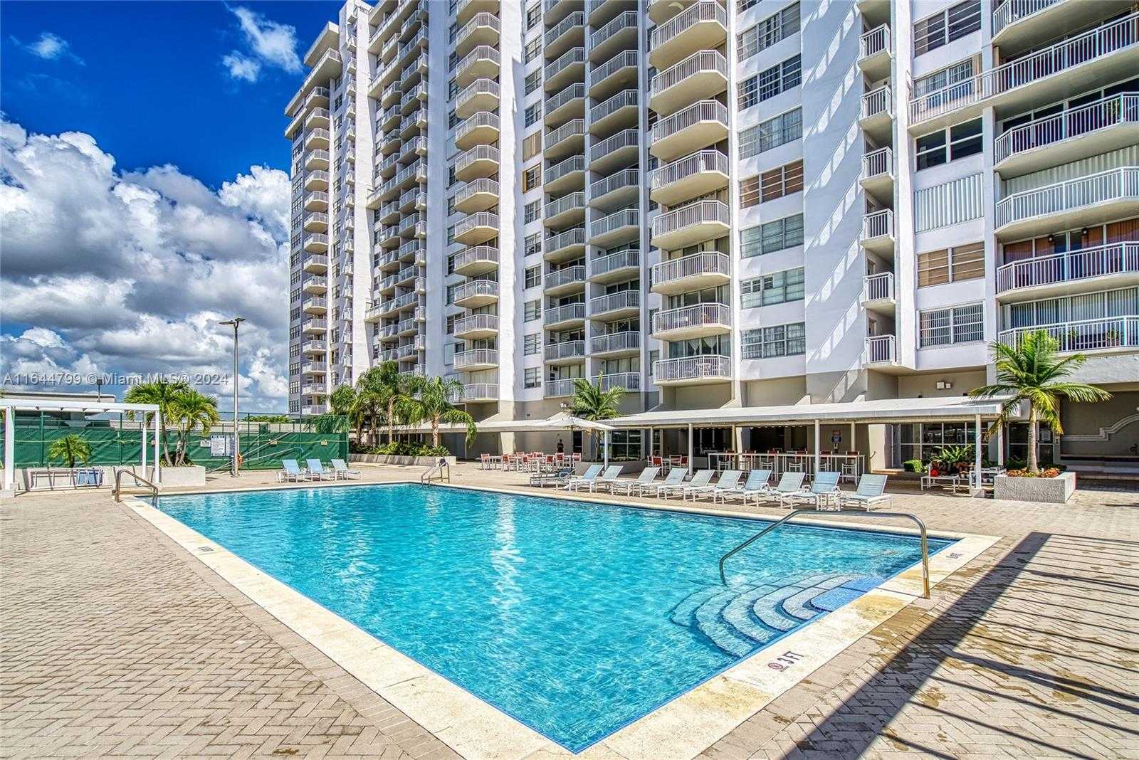Small Image of 18021 BISCAYNE BLVD #1604, Aventura Number 48