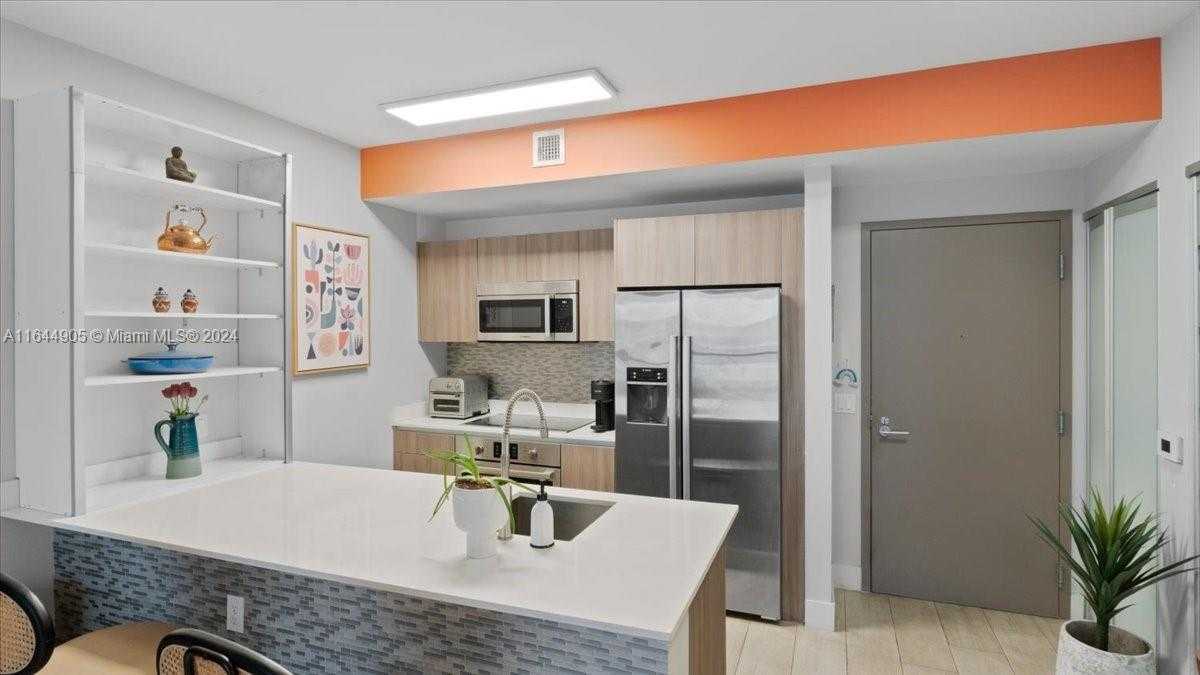 Small Image of 201 SOUTH WEST 17TH RD #602, Miami Number 38