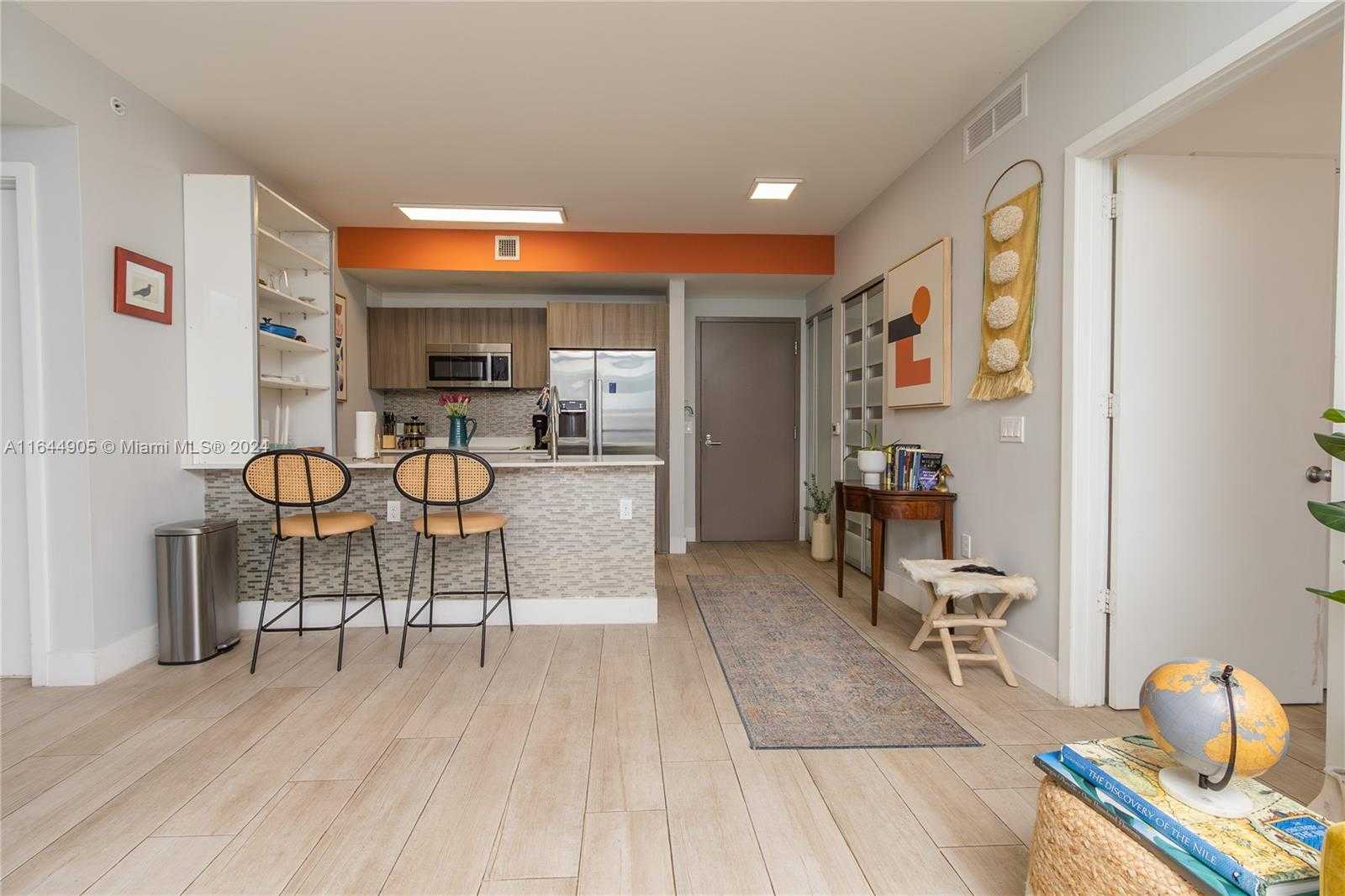 Small Image of 201 SOUTH WEST 17TH RD #602, Miami Number 7