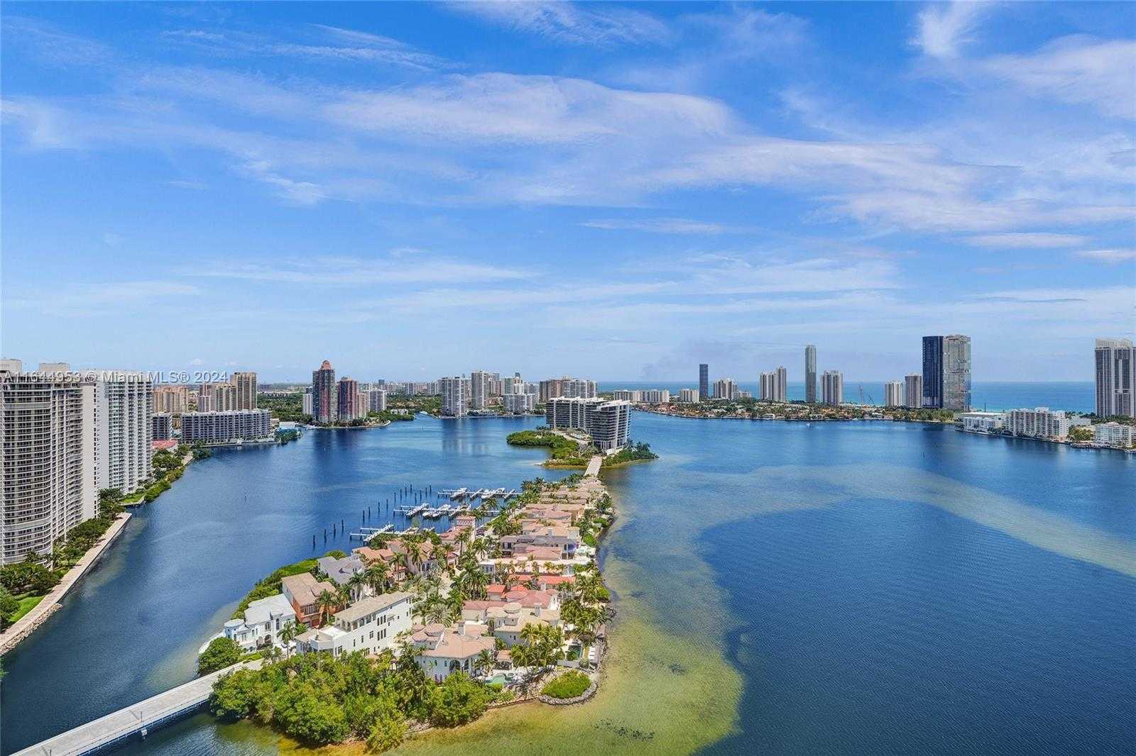 Small Image of 3000 ISLAND BLVD #PH-4, Aventura Number 27
