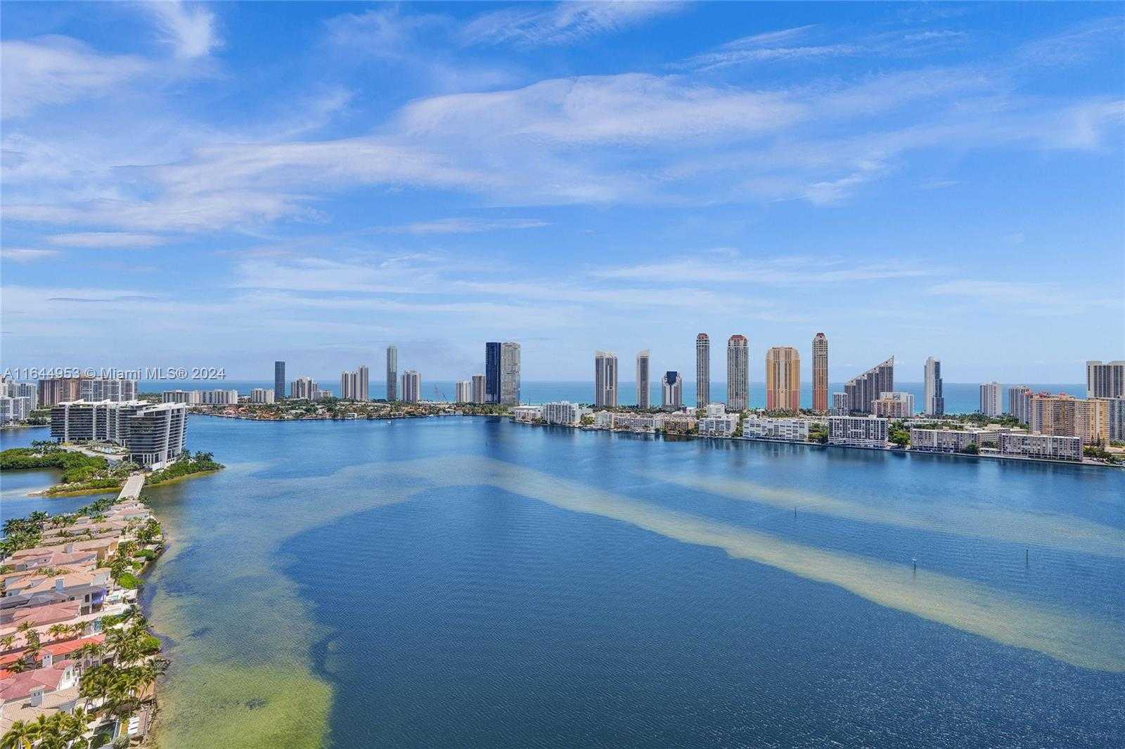 Small Image of 3000 ISLAND BLVD #PH-4, Aventura Number 28