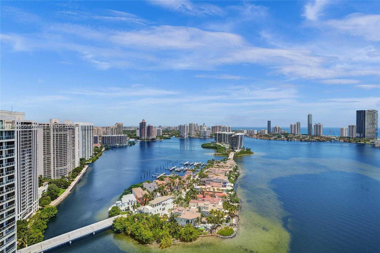 Small Image of 3000 ISLAND BLVD #PH-4, Aventura Number 29