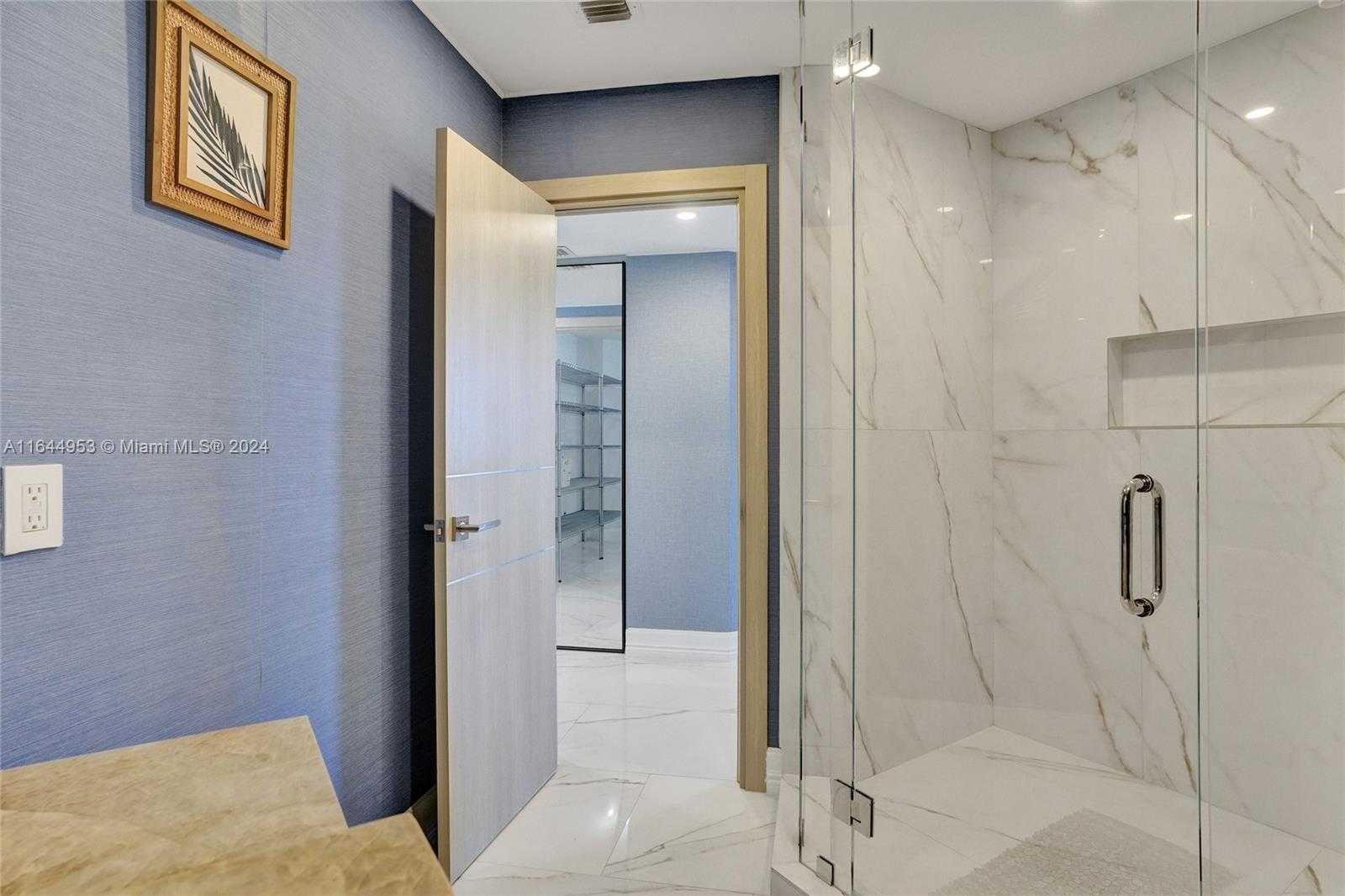 Small Image of 3000 ISLAND BLVD #PH-4, Aventura Number 47