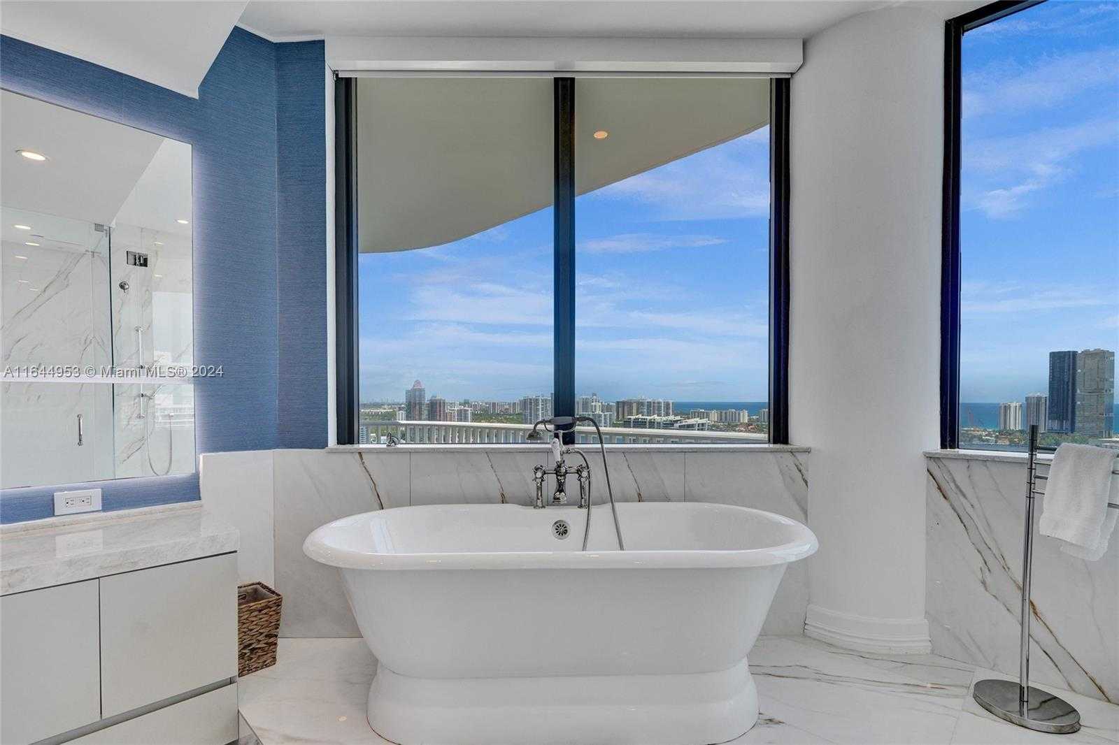 Small Image of 3000 ISLAND BLVD #PH-4, Aventura Number 53