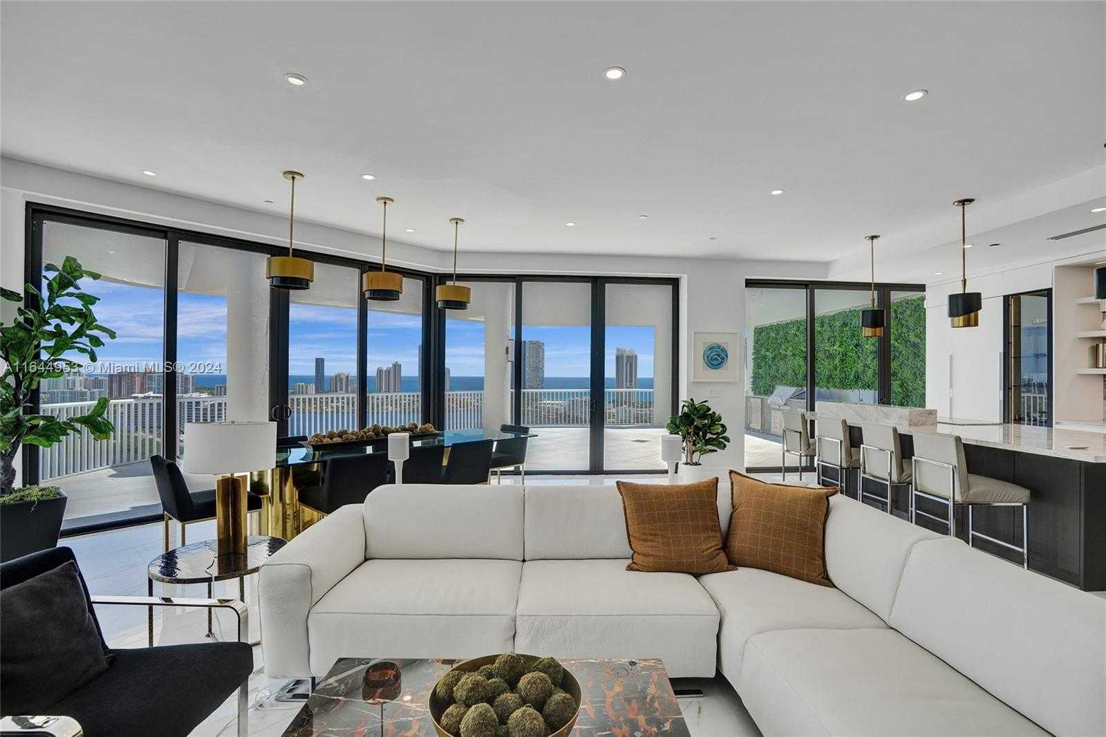 Small Image of 3000 ISLAND BLVD #PH-4, Aventura Number 6