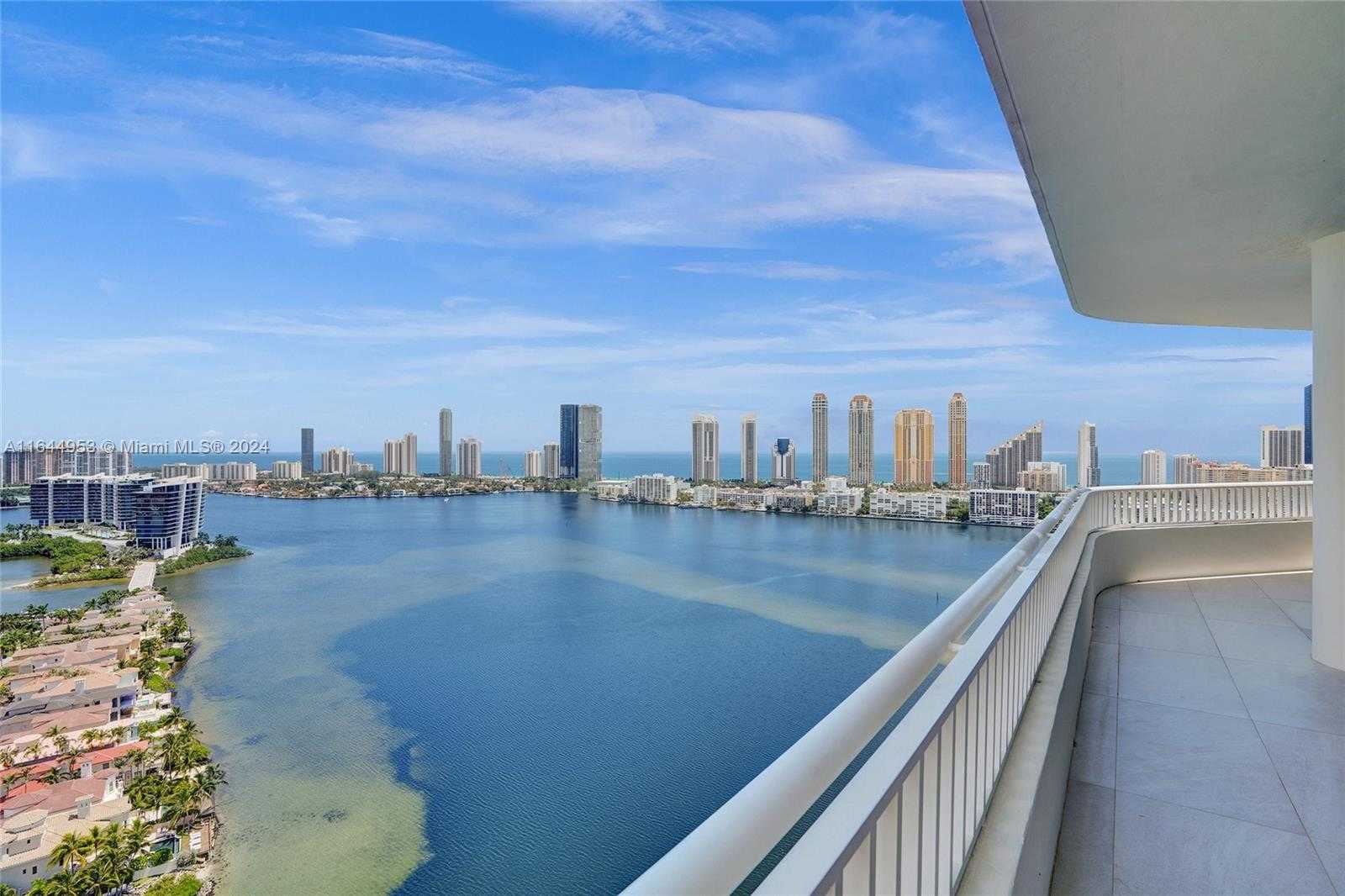 Small Image of 3000 ISLAND BLVD #PH-4, Aventura Number 65