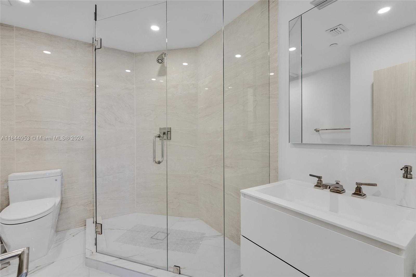 Small Image of 3000 ISLAND BLVD #PH-4, Aventura Number 70
