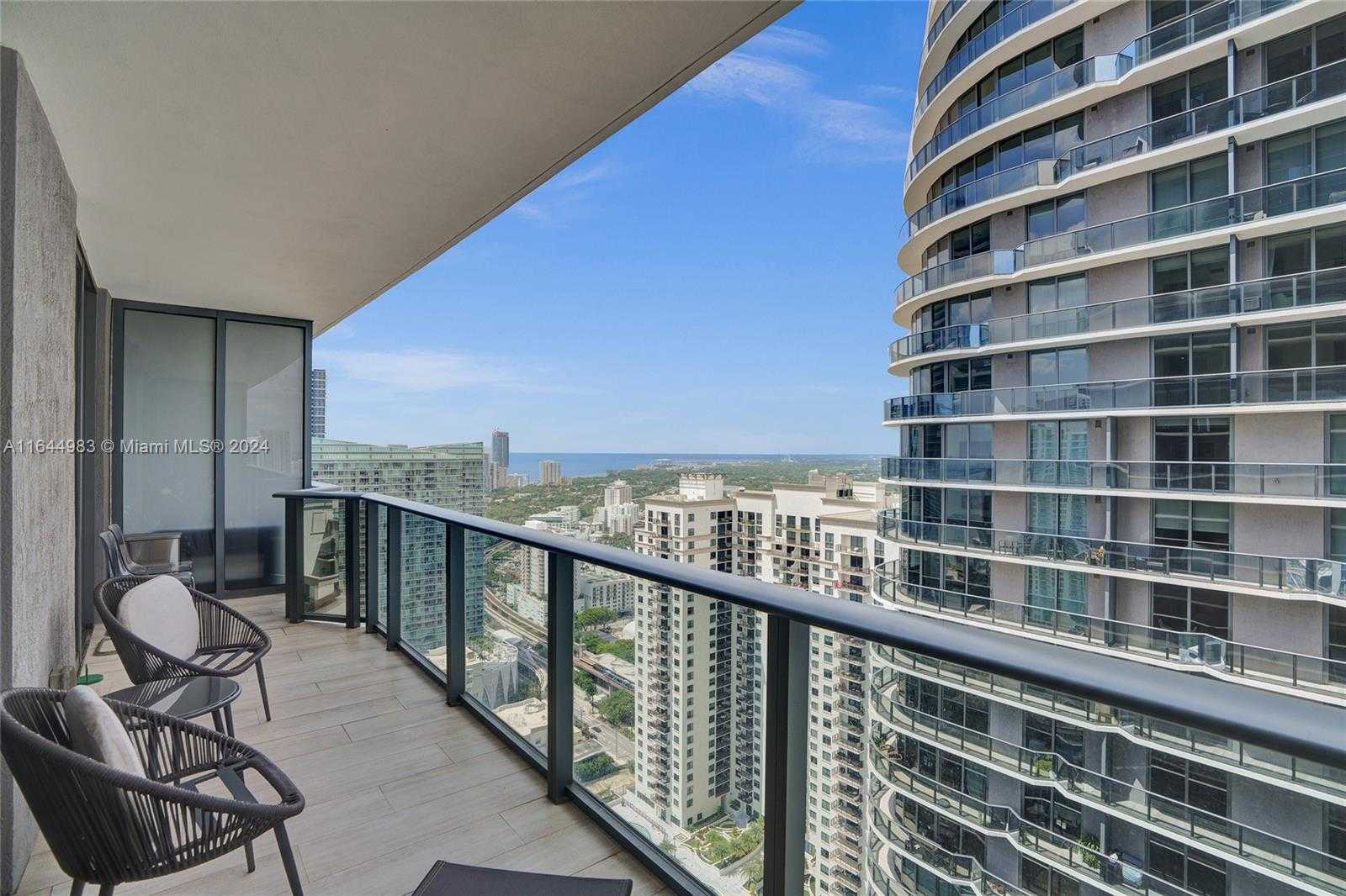 Small Image of 45 SOUTH WEST 9TH ST #3807, Miami Number 2